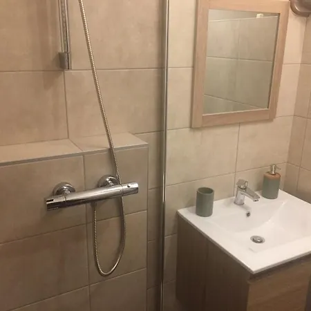 Vue Incroyable Lägenhet